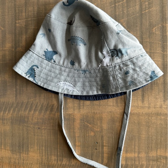 Boy 0-6m Swim and Hat Bundle - jan&Jul, Hatley, Rylee & Cru etc - Picture 4 of 9